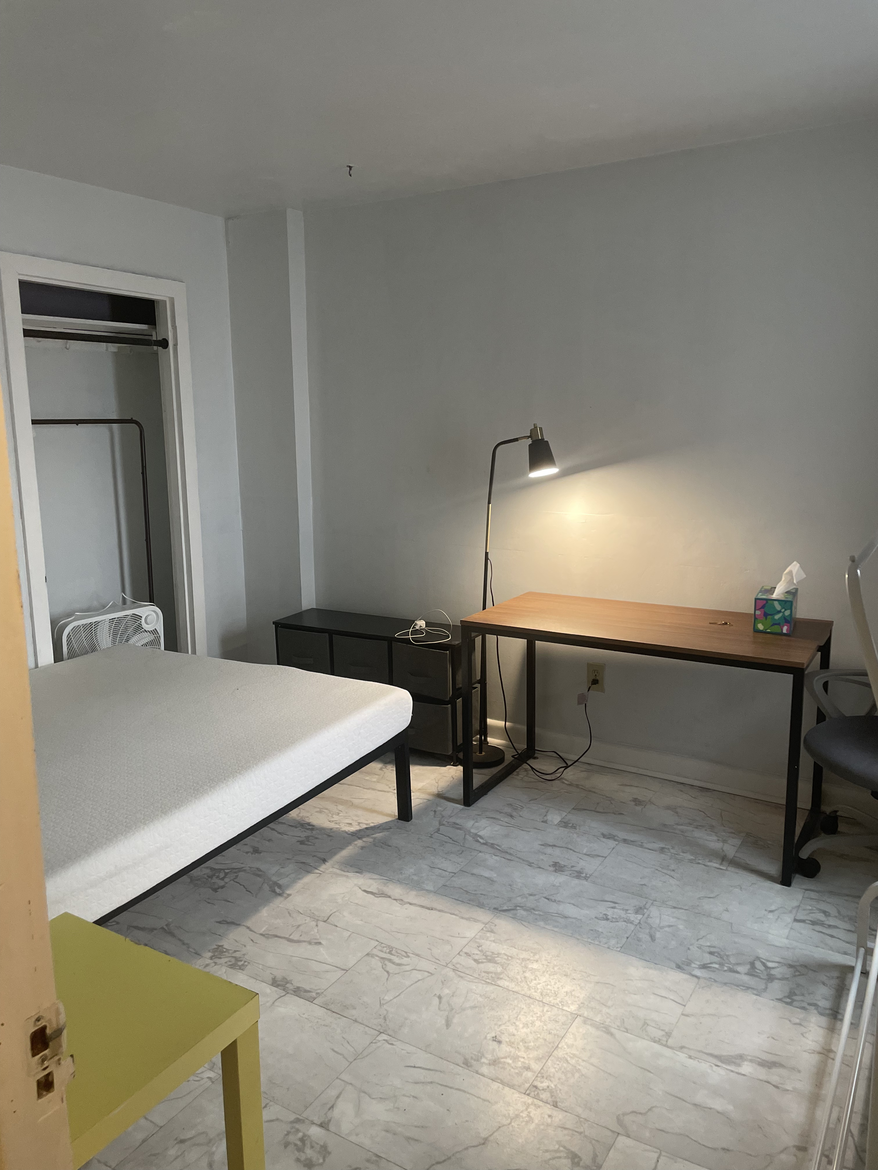 🏠 Spring 26' House: Vine St, Furnished 4BR, Great Location (Available ASAP)